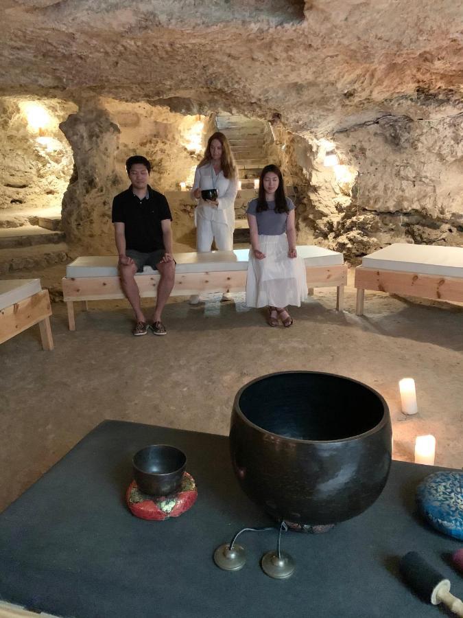 자프라 L'Gharix Temple Retreat 아파트 외부 사진